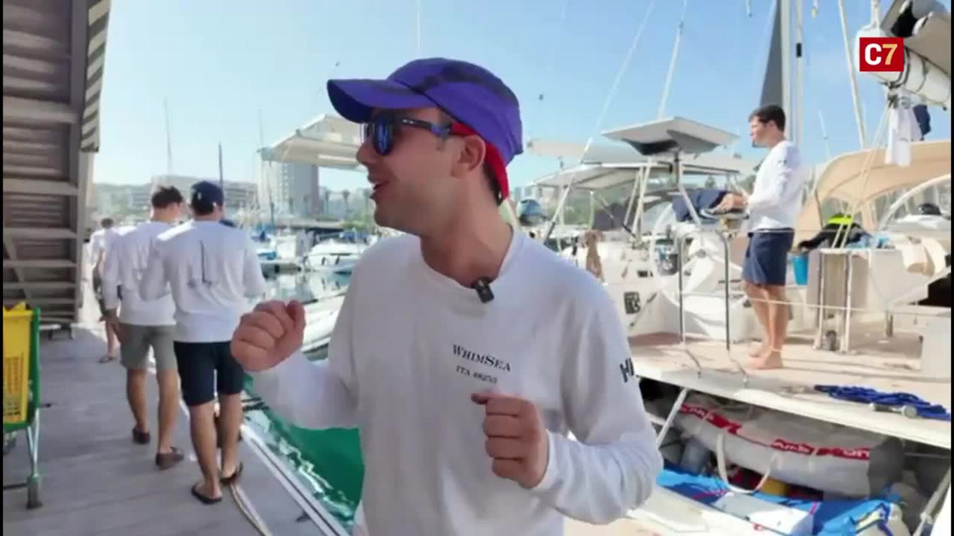 El Muelle Deportivo vive la salida de la 40ª ARC, con navegantes de 33 países