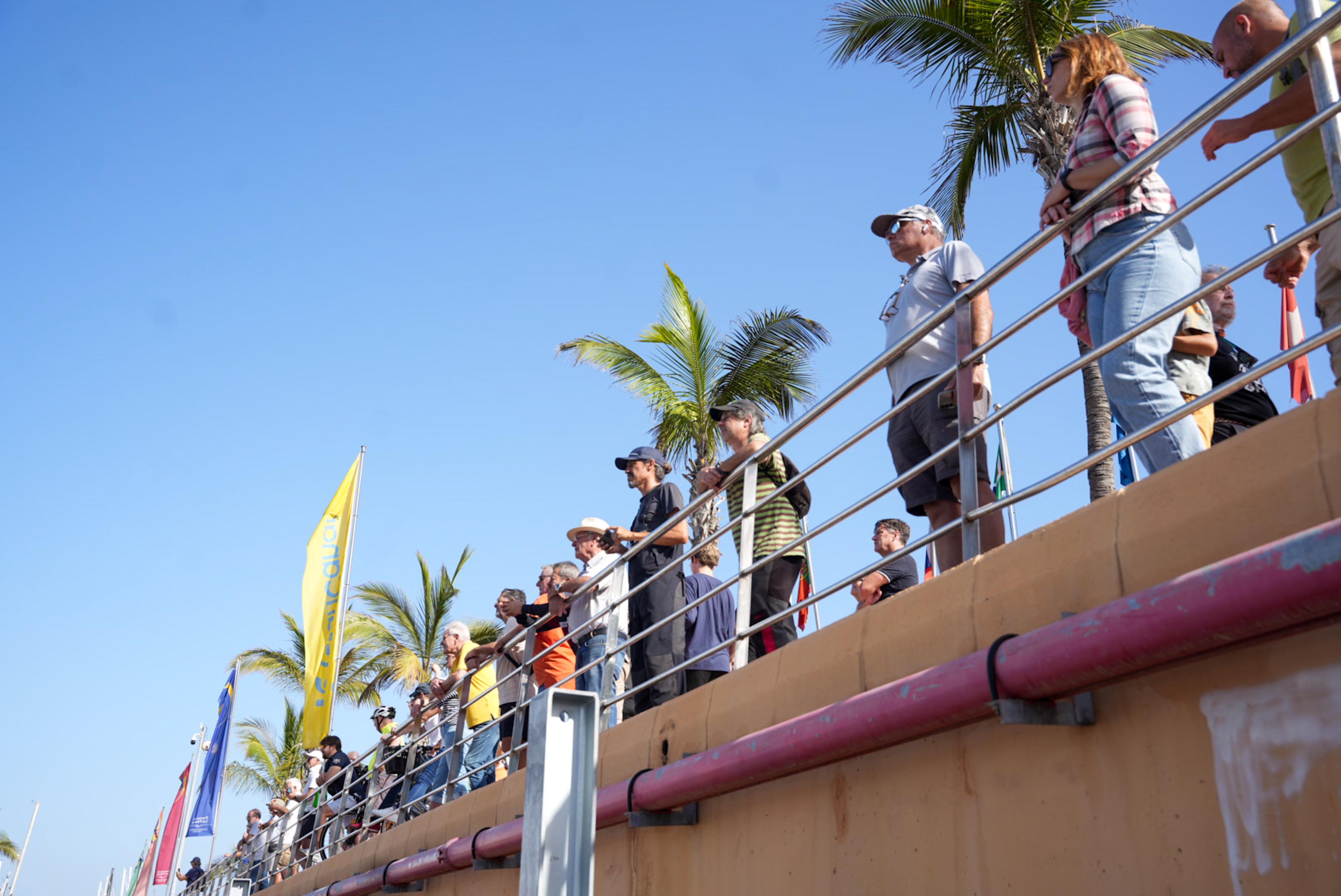 Despedida multitudinaria en la 40ª ARC: navegantes de 33 nacionalidades parten desde el Muelle Deportivo