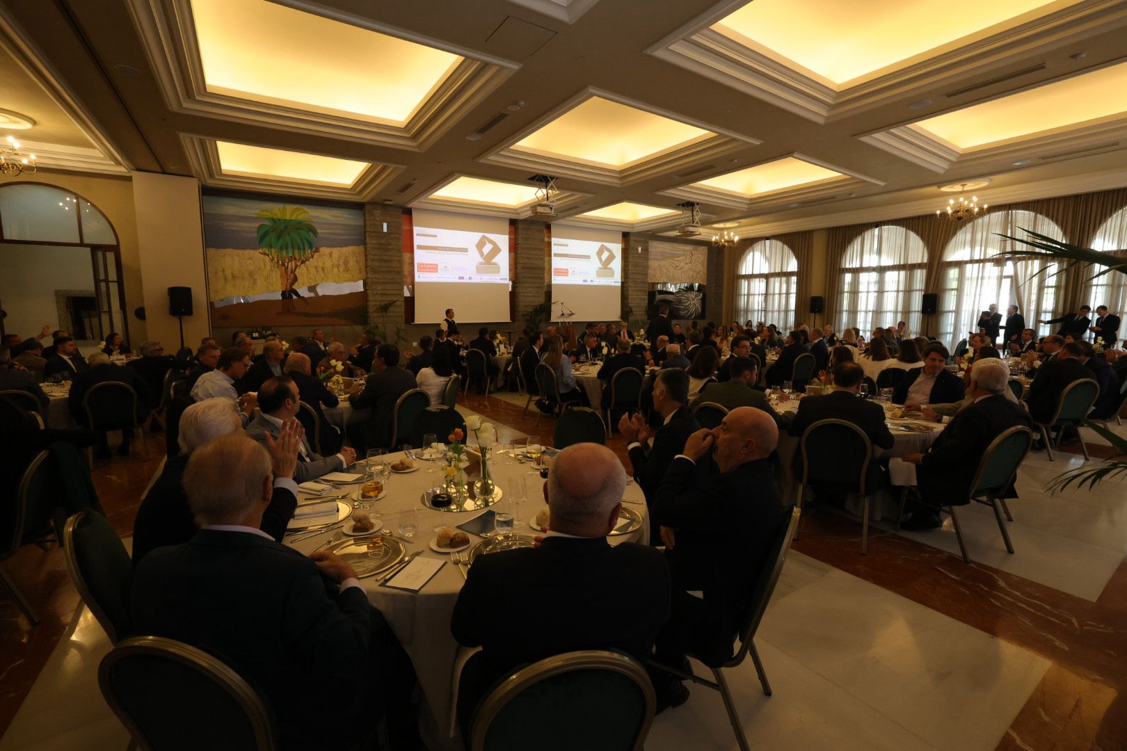 Imágenes de la entrega del I Premio Gaveta de Honor a Pedro del Castillo