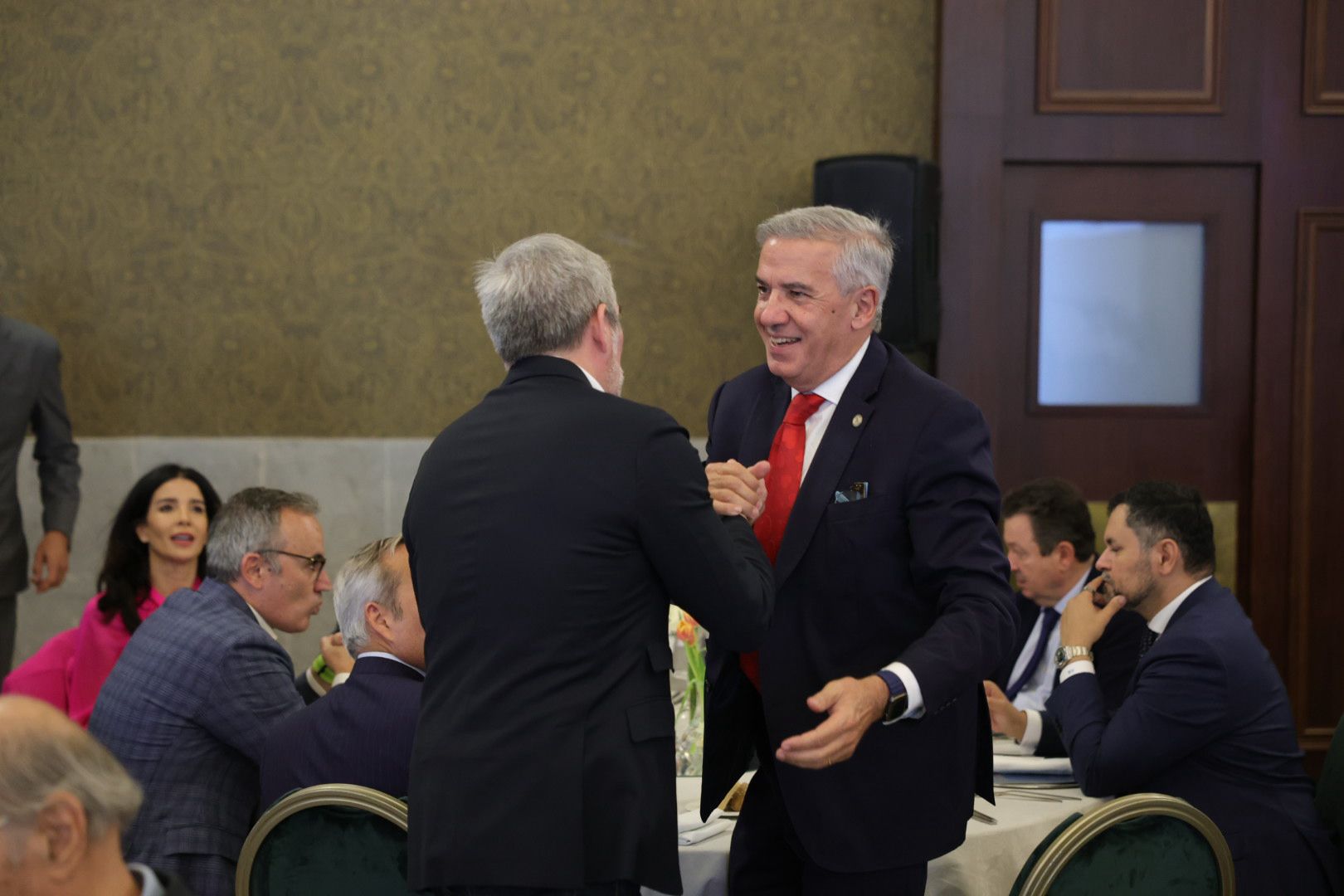 Imágenes de la entrega del I Premio Gaveta de Honor a Pedro del Castillo