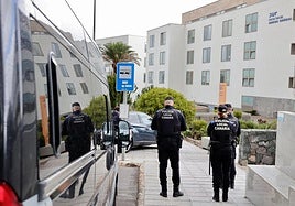 Presencia policial este jueves en el campus de Tafira de la ULPGC por el correo amenazante.