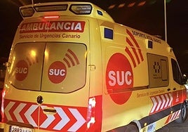 Imagen de archivo de una ambulancia del SUC.