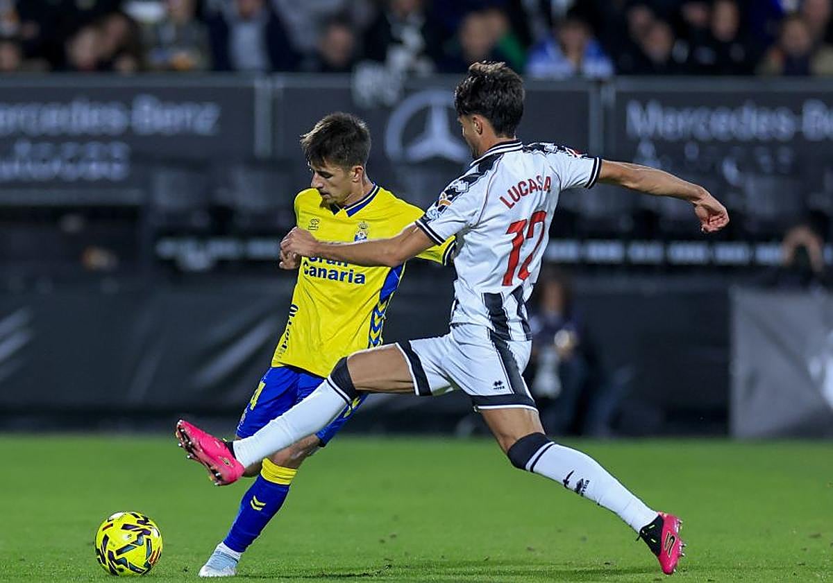 Imagen principal - Mucho Suero del Castellón para prolongar el maleficio amarillo