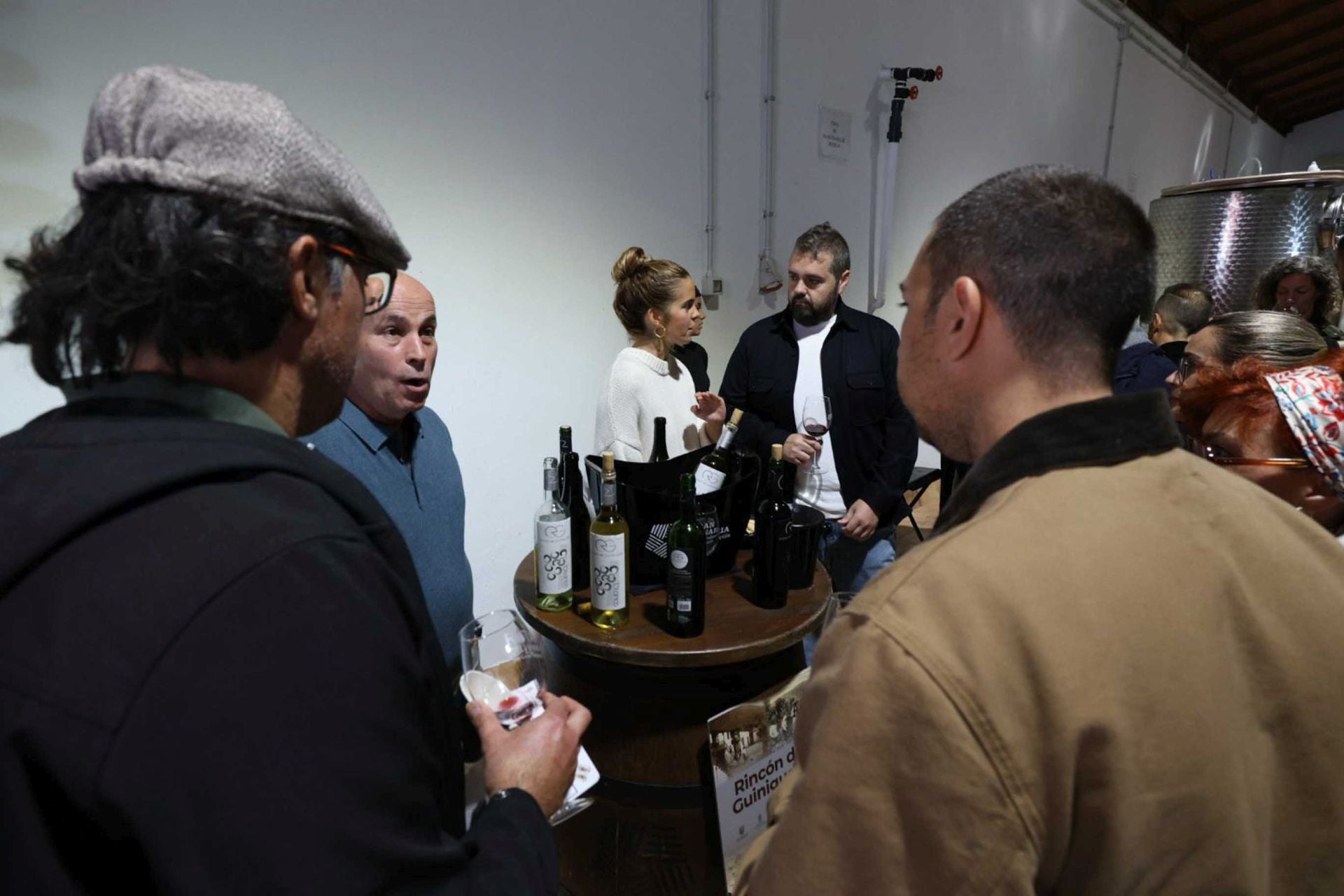 La bodega San Juan acoge la I jornada profesional de vinos de Santa Brígida