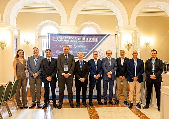 Imagen de los mejores profesionales que se dieron cita en el evento Foro Telecos Canarias.
