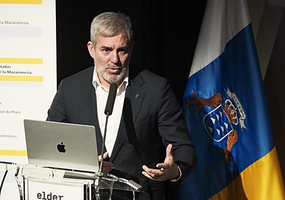 El presidente de Canarias, Fernando Clavijo, inauguró las jornadas en el Museo Elder.