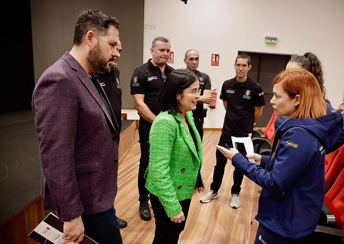 Imagen secundaria 1 - Más de 250 profesionales participan en las primeras jornadas municipales sobre la gestión de los planes de autoprotección y seguridad