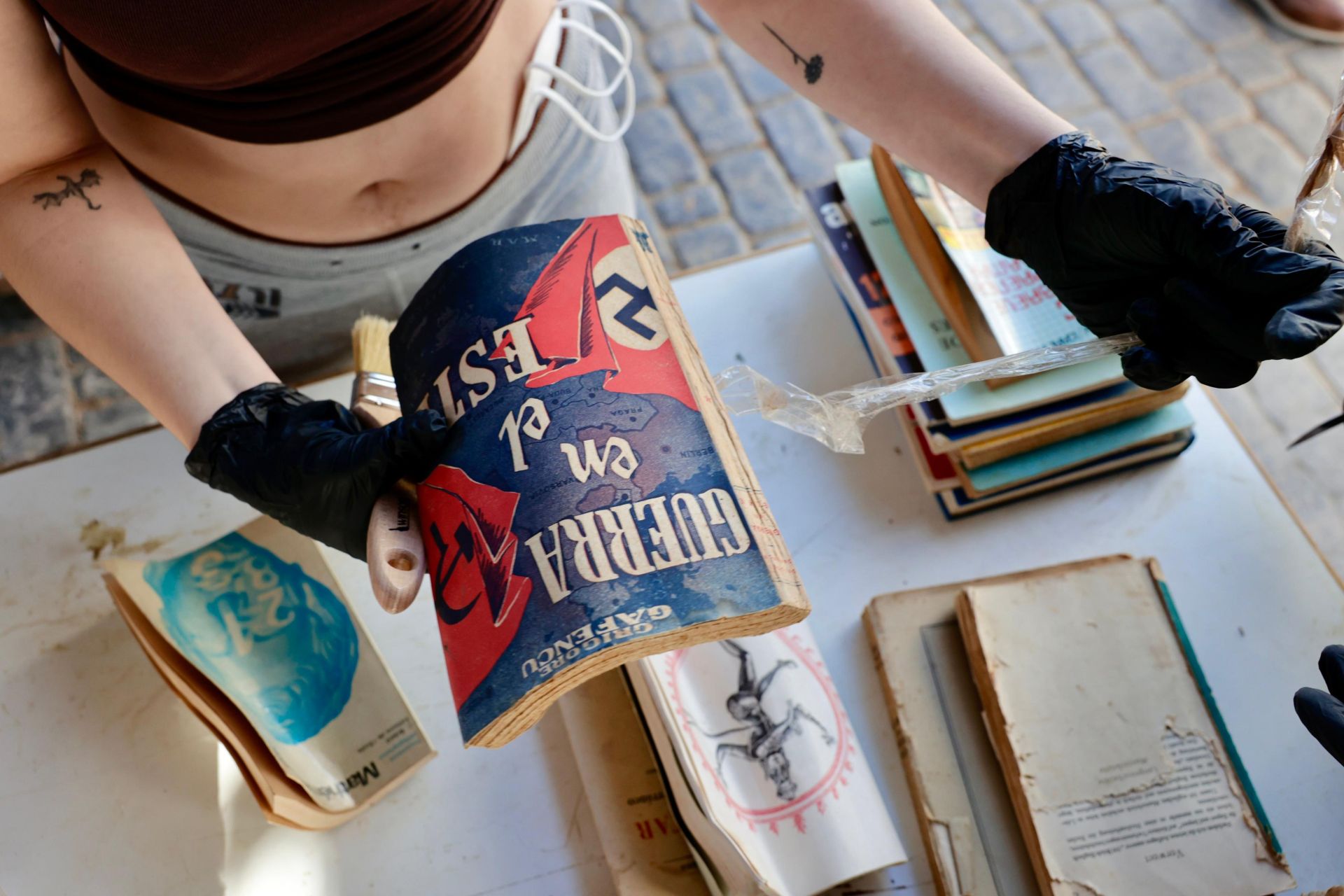 Imagen secundaria 2 - El archivo de los esposos Caparrós Delgado que esquivó la censura