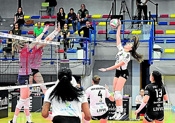 El Heidelberg Volkswagen impuso ayer su ley en el derbi canario.