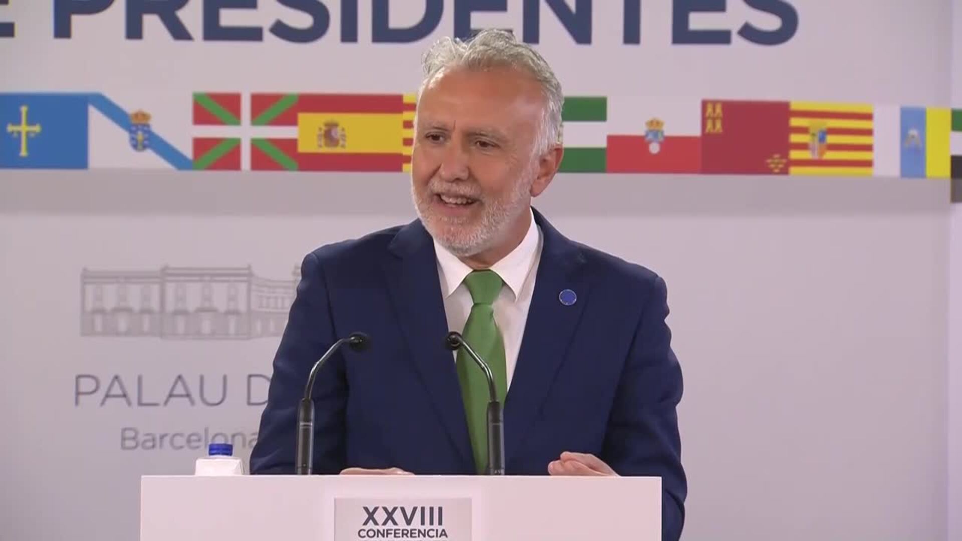 El Gobierno ve "imperdonable" y una "falta de respeto" el boicot de Ayuso