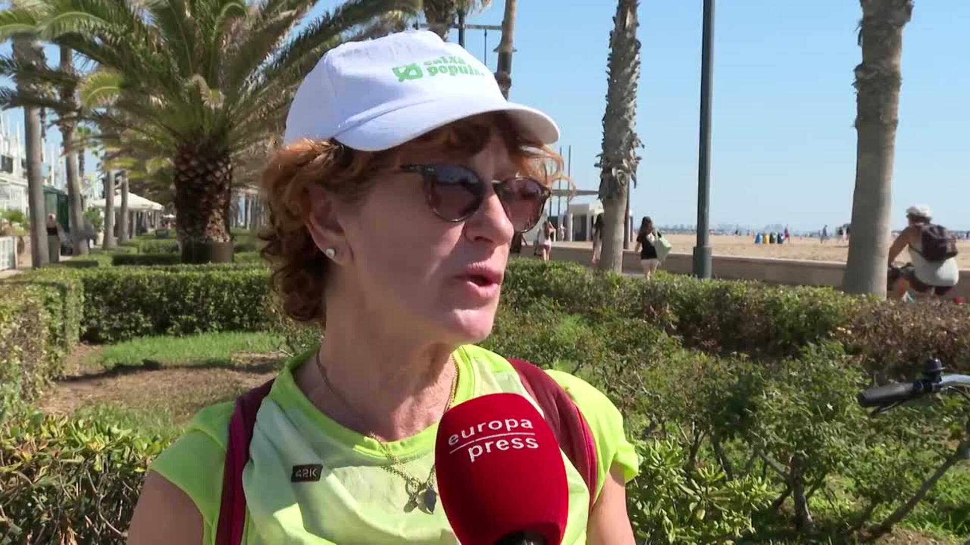 Valencia reabre sus playas, parques y jardines tras cerrarlos por el temporal