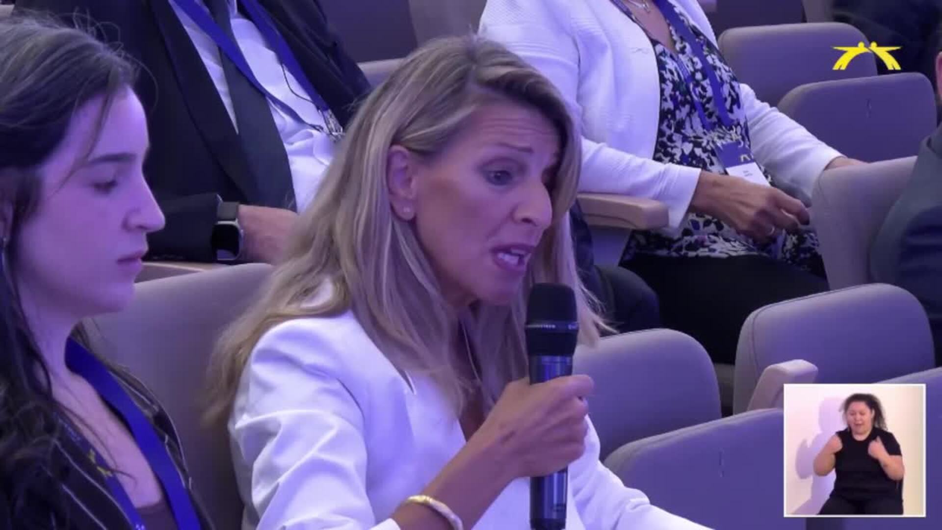 Díaz pide revisar las directivas europeas de trabajo temporal, a tiempo parcial y de ETTs