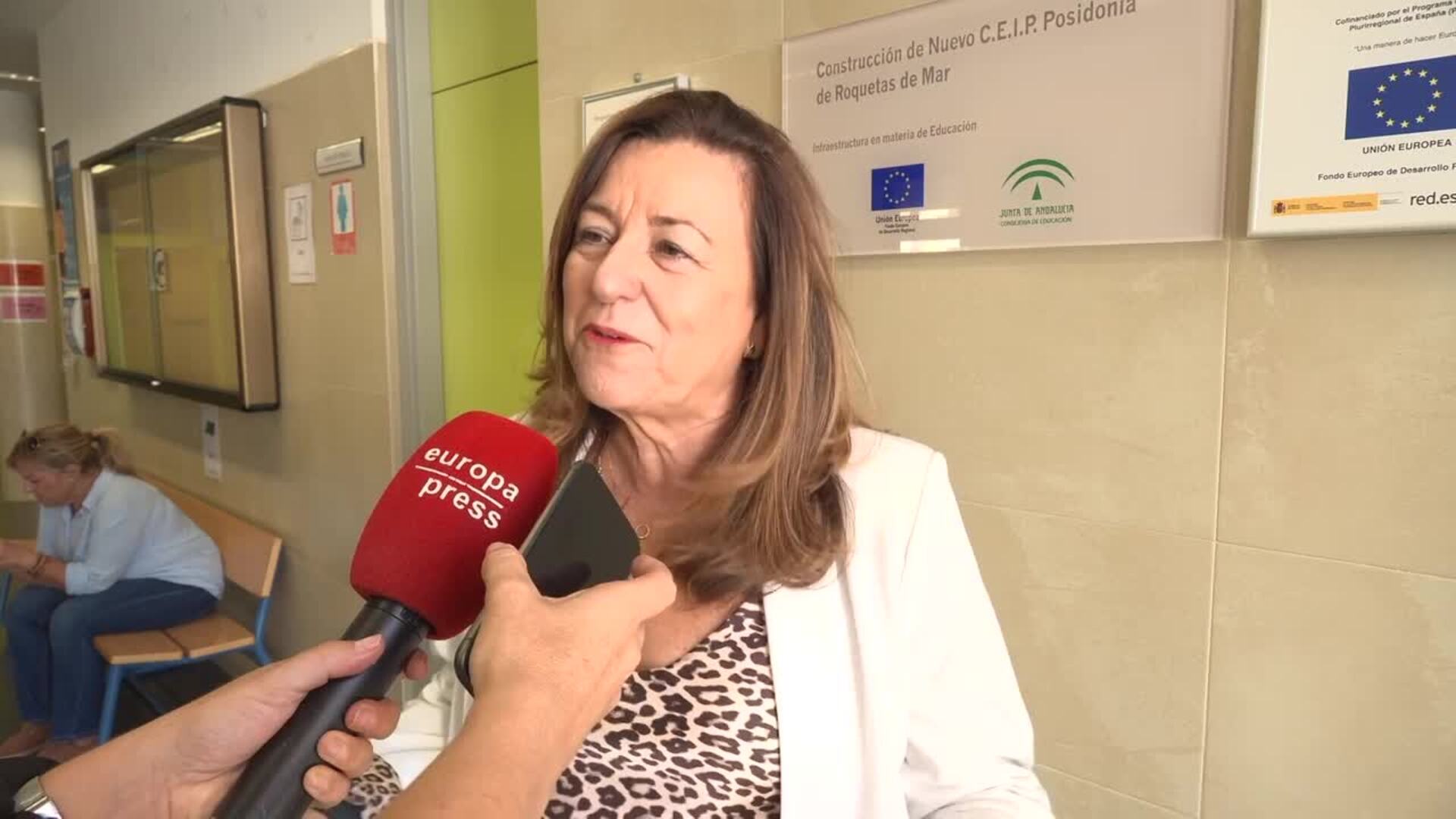 Castillo pide al Gobierno una solución urgente para el programa de auxiliares de conversación