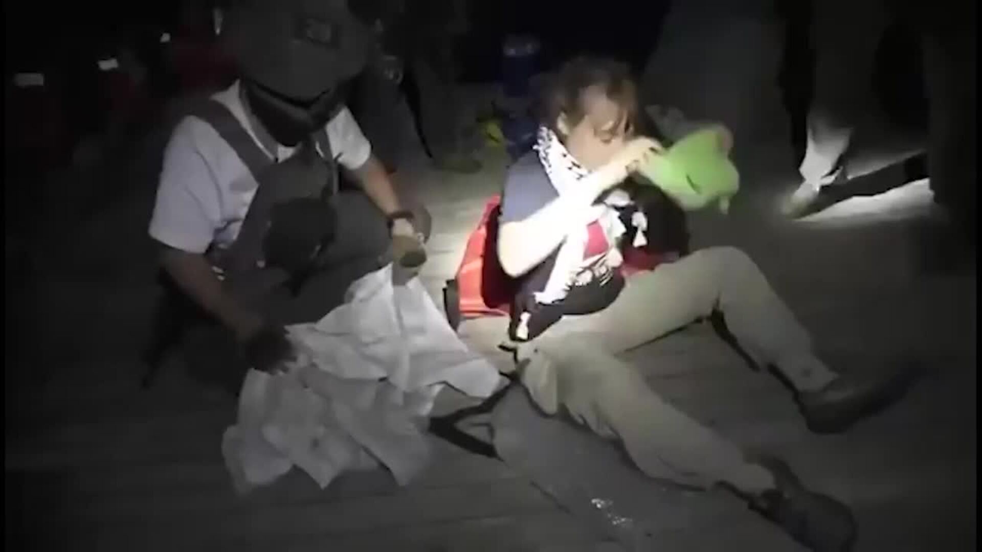 Greta Thunberg, trasladada a puerto por el Ejército de Israel tras el abordaje a la flotilla