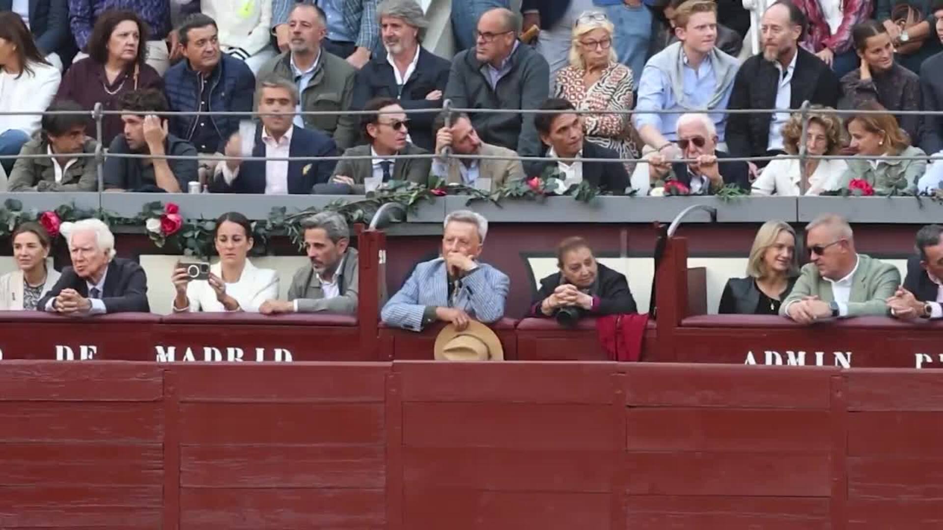 Lluvia de vips en el inesperado adiós de Morante de la Puebla en Las Ventas