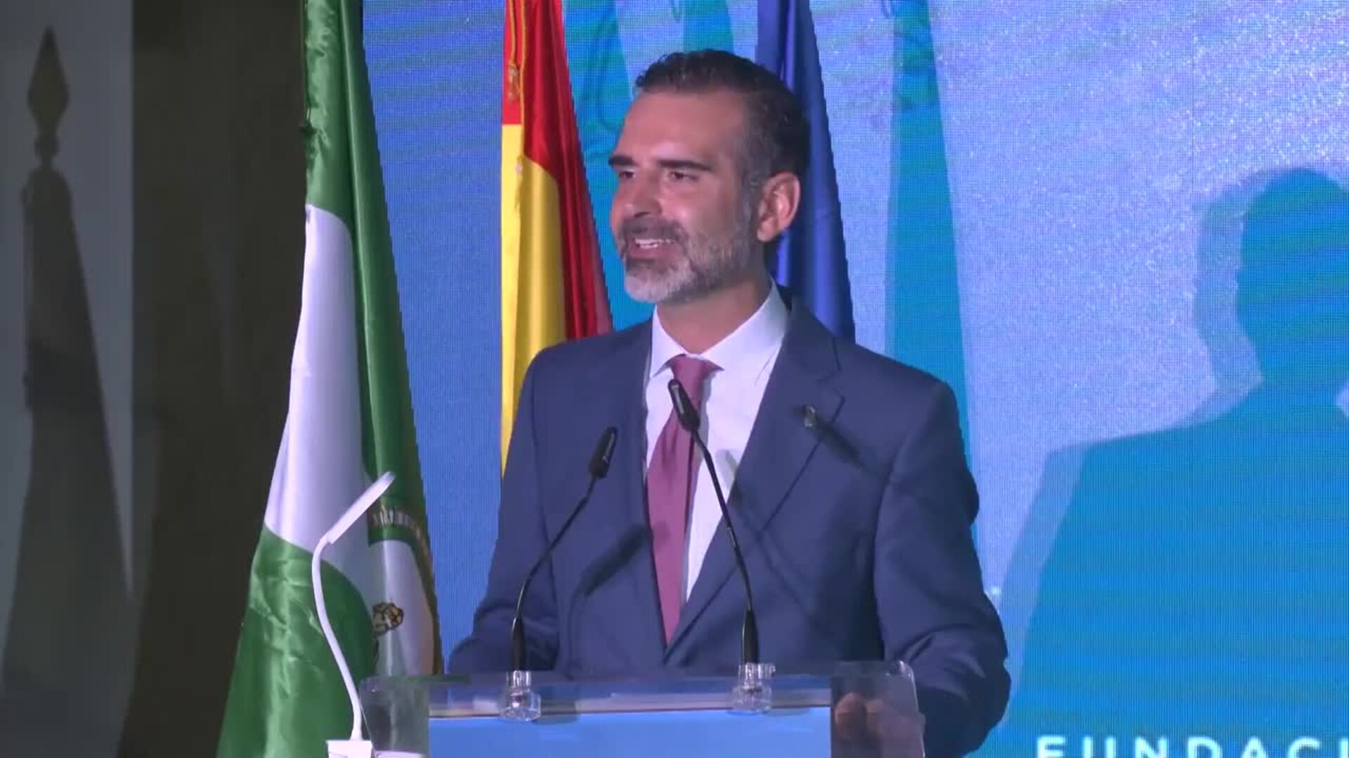 Andalucía destaca en exportaciones de aceite de oliva, alcanzando el 72% nacional