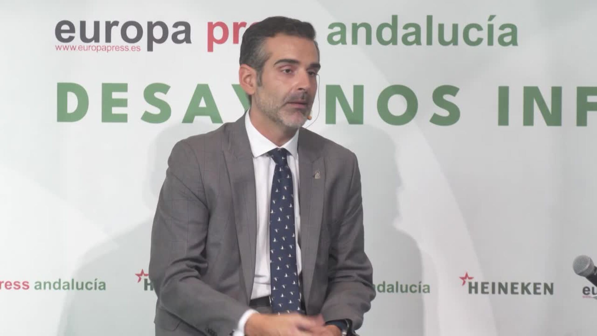 Junta pide evitar que el aceite de oliva sea un bien de lujo y "volver al candado en el súper"