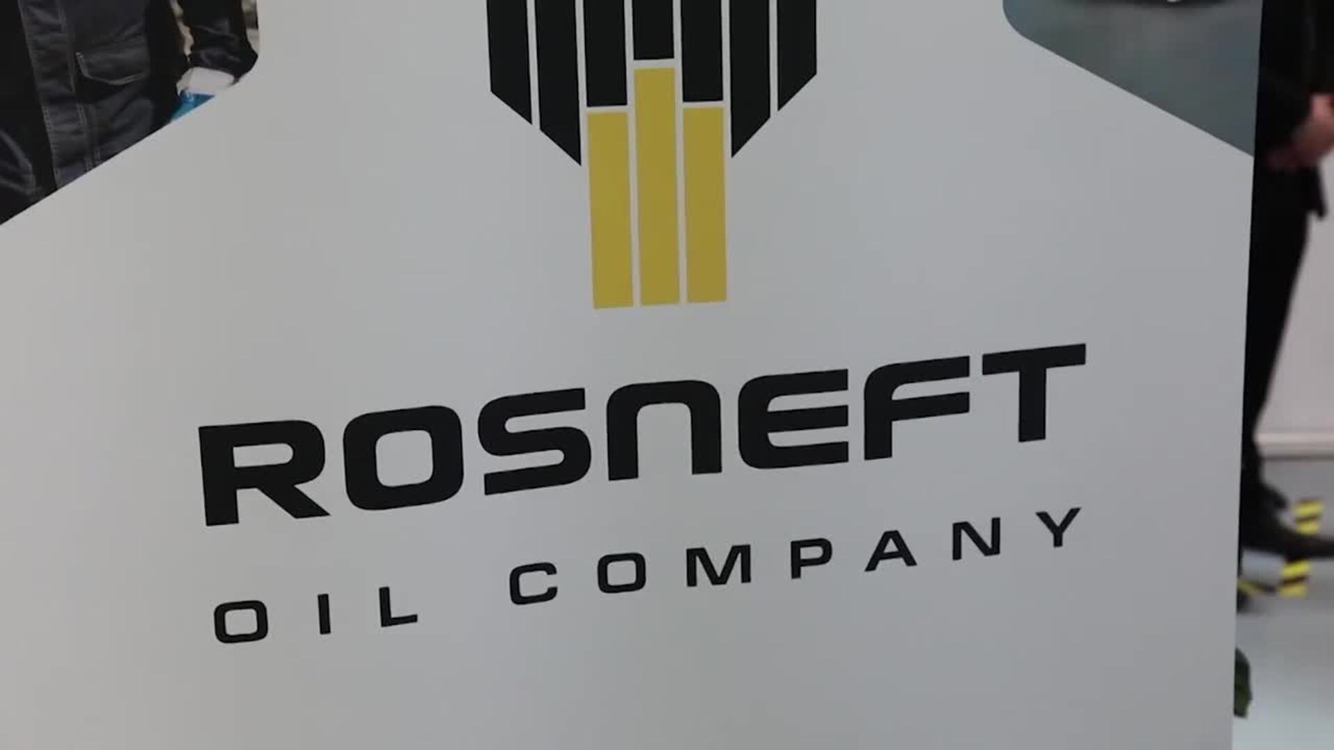 EEUU sanciona a empresas petroleras rusas por la "falta de compromiso" de Moscú