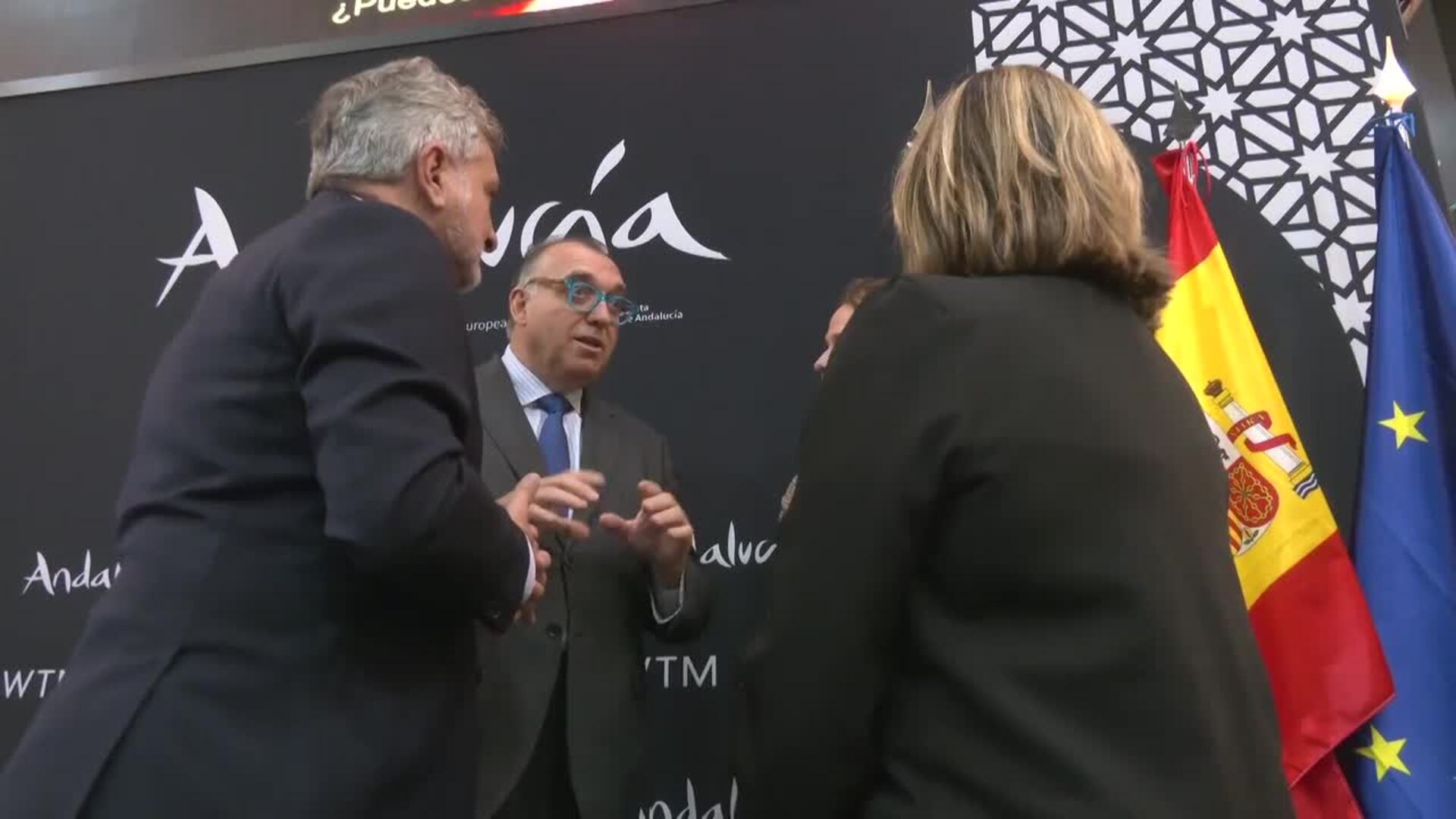 Andalucía alcanza más de 500.000 empleados en turismo y 9.500 millones en verano