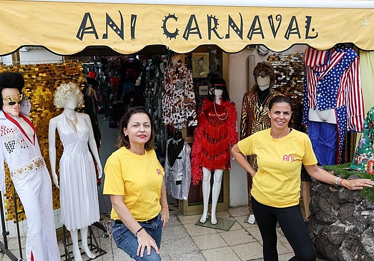 Ani be Carnival, siempre con la peluca puesta