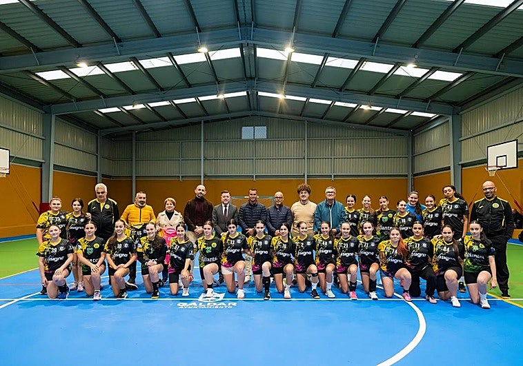 Gáldar estrena cancha polideportiva cubierta en Piso Firme