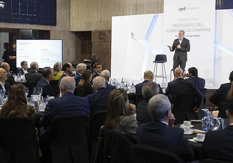 Clavijo afirma que con el decreto canario «la dificultad no es financiera sino política»