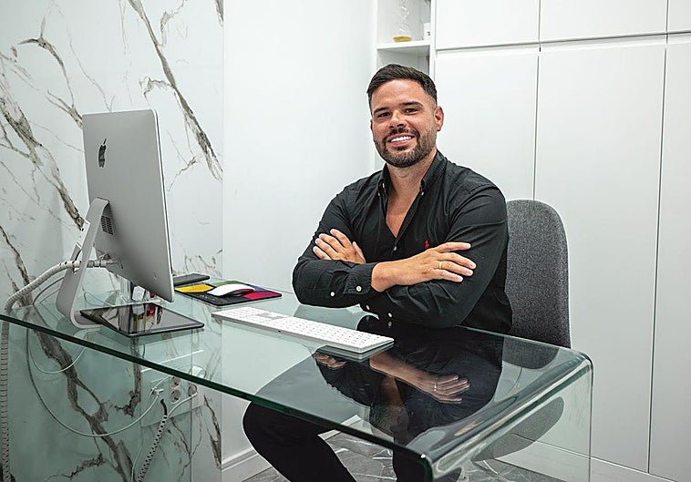 Dr. Ariel Ramírez celebra 5 años liderando la medicina estética y antiaging en Gran Canaria