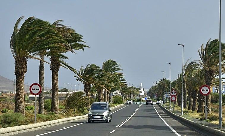 La Aemet mantiene los avisos el fin de semana en Canarias y los expertos avisan de un nuevo desplome de temperaturas