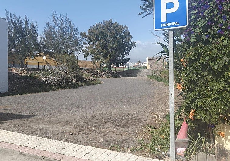 Nuevo espacio provisional de aparcamientos en El Carrizal de Ingenio