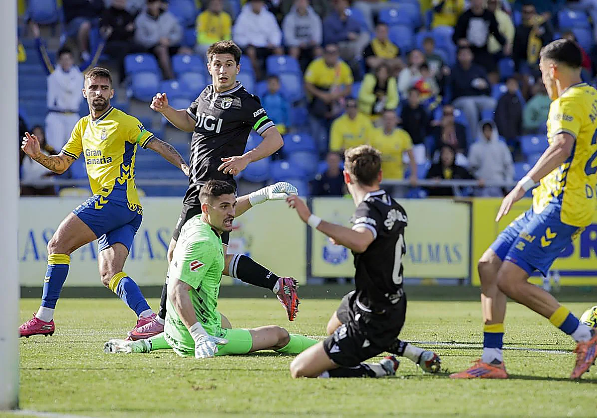 CANARIAS7 sortea tres entradas dobles para el partido UD Las Palmas - Real Sporting