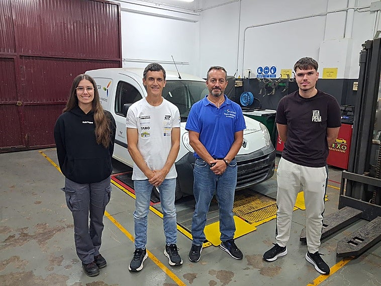 Rogelio Peñate y el MSi brindan una oportunidad única a dos alumnos del IES José Zerpa