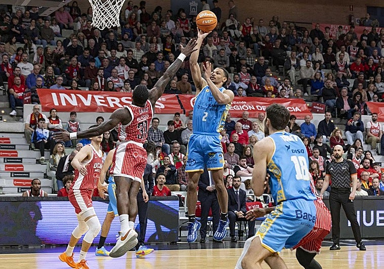 El Dreamland Gran Canaria naufraga en Murcia y continúa en caída libre (87-76)