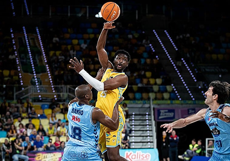 Dreamland Gran Canaria-Breogán: La borrasca continúa en el Granca (73-83)