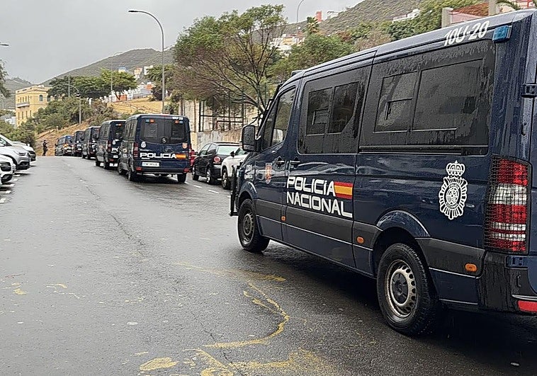 Golpe de la Policía Nacional a la venta de crack, heroína y coca en San José y el polígono de San Cristóbal