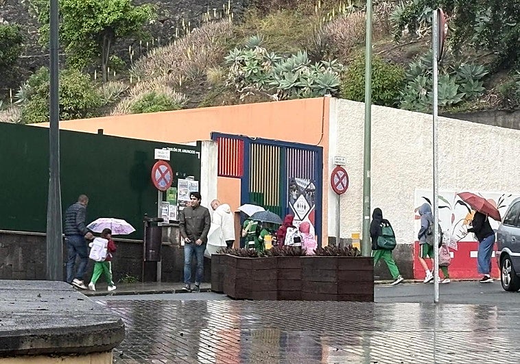 La ULPGC cambia lo modalidad de clases y elimina las penalizaciones de asistencia por la borrasca Therese