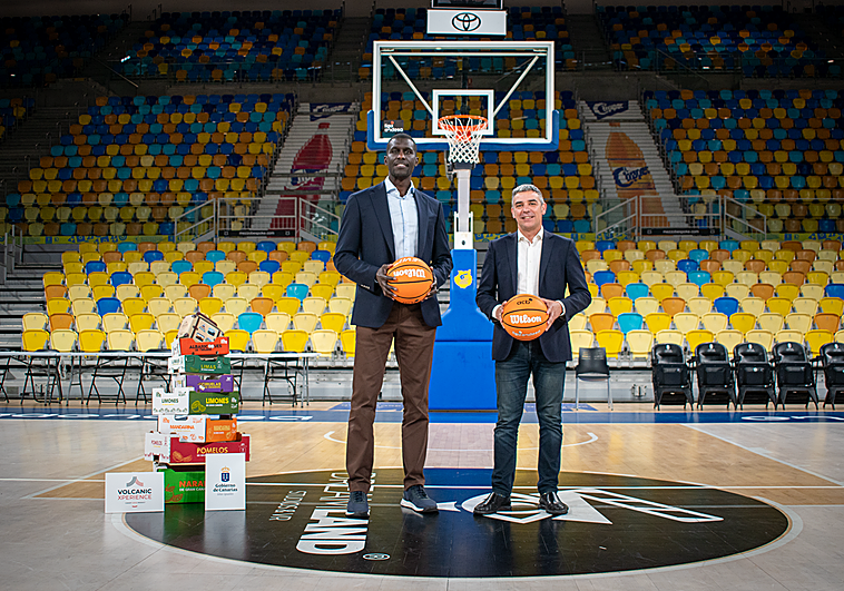 El CB Gran Canaria y GMR Canarias firman un convenio para promocionar el producto local