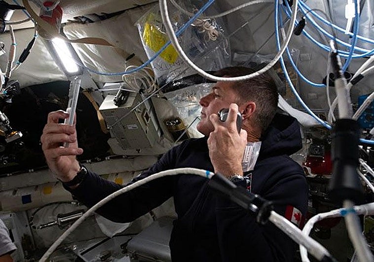La NASA visita un hospital de Canarias para evaluar su papel en el rescate de astronautas