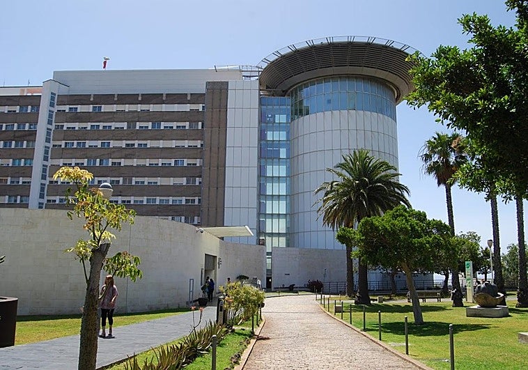 Los hospitales canarios, «referencia» ante emergencias de misiones a la Luna de la Nasa como Artemis