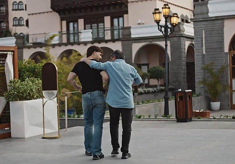 Jordi Évole se reune con Quevedo y alimenta las teorías: «Estamos muy cerca del lanzamiento»