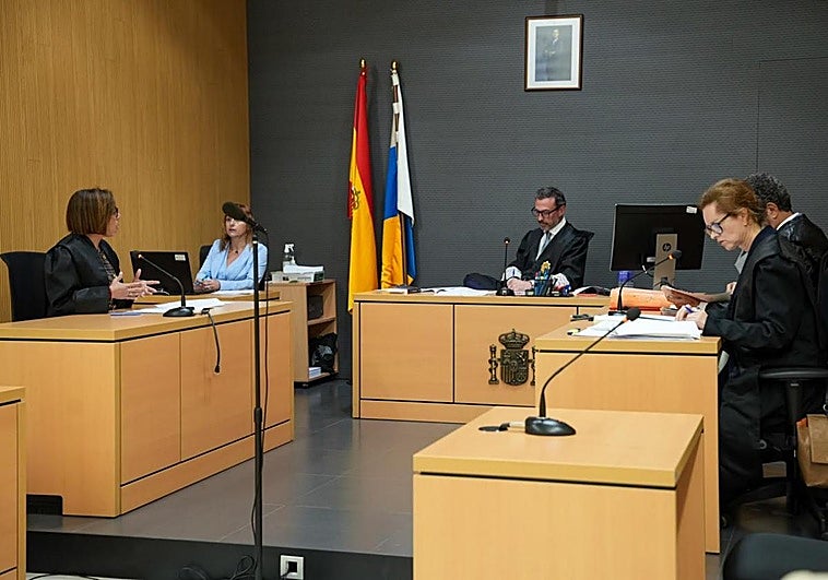 Una sentencia avala el polémico nombramiento de los tres comisarios de la Policía Local de Las Palmas de Gran Canaria