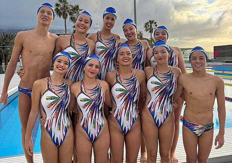 El CD Pingüinos hace historia y se proclama campeón de España junior de natación artístic