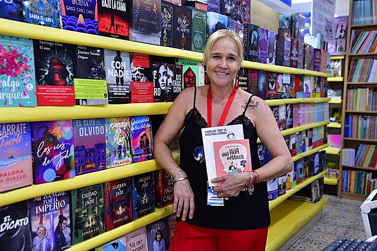 Librería Vecindario: casi medio siglo de referencia en el sureste