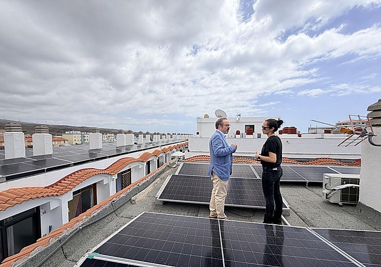 El Cabildo monta plantas solares en el centro comercial Nilo