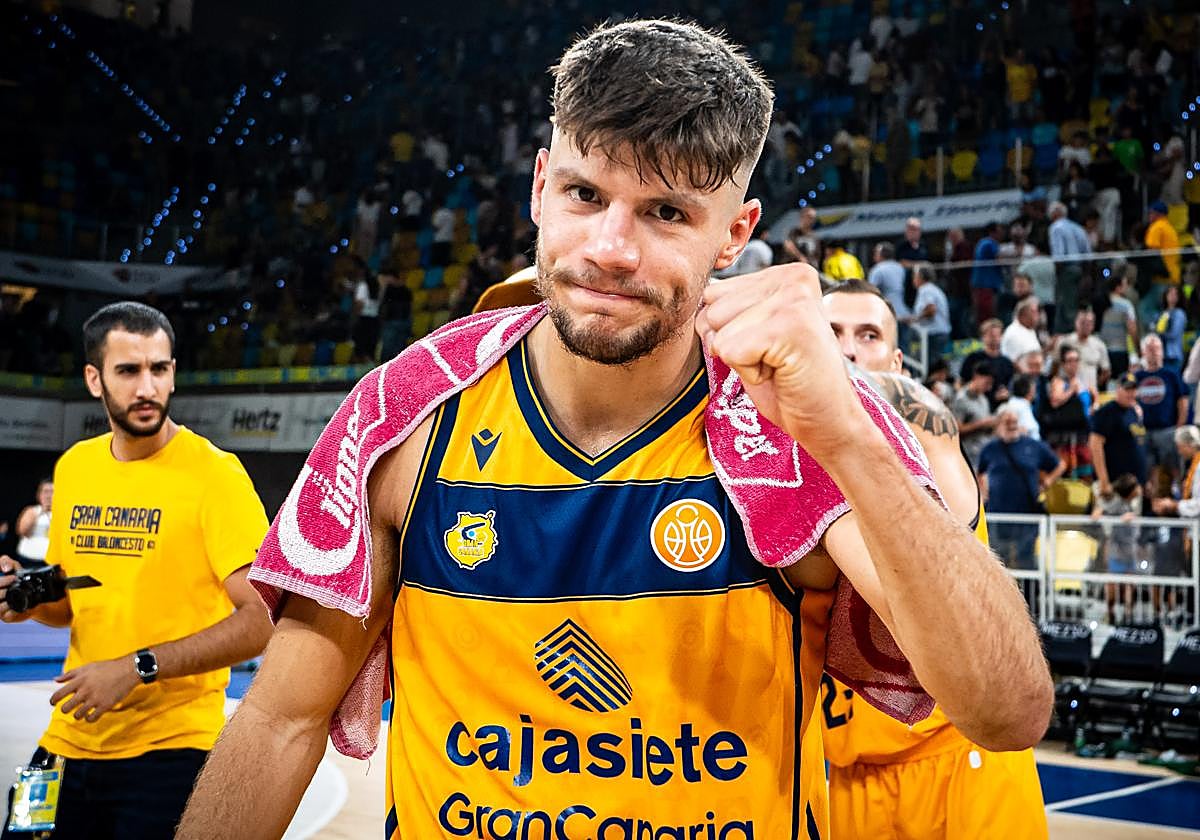 Joaquín Rodríguez, el multiusos del Cajasiete Gran Canaria: «El equipo voló ante el Albacete; ahora queremos repetir en la Copa»