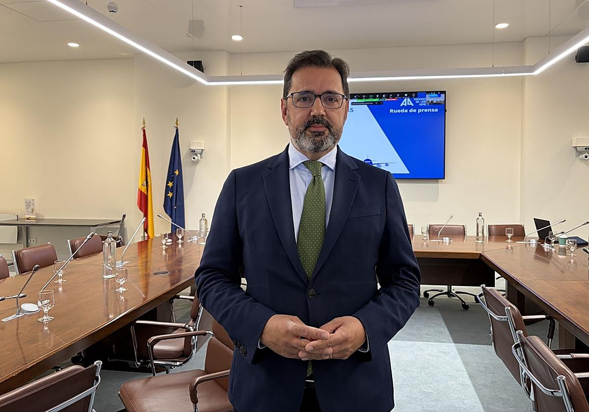 El alza de los billetes tras finalizar las coberturas al queroseno lastra la conectividad de Canarias
