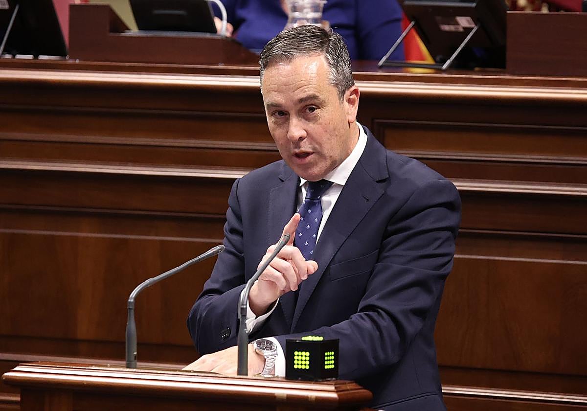 Canary Islands seeks guarantees on Spain managing Sahara airspace