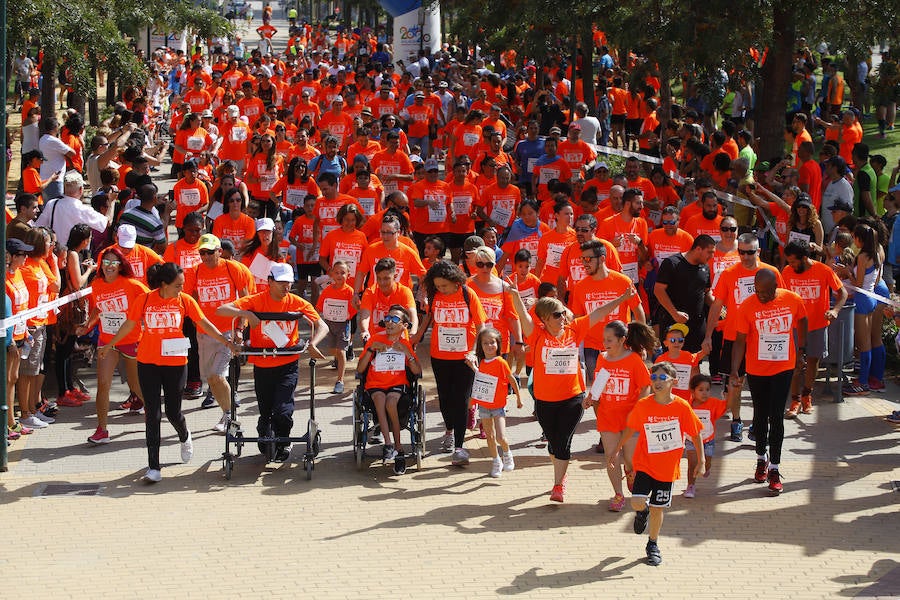 La 18 Carrera Urbana por la Integración en el Parque de Huelin, en imágenes