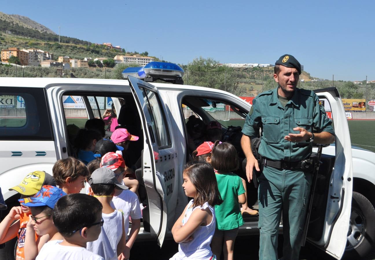 Jugando a ser Guardia Civil