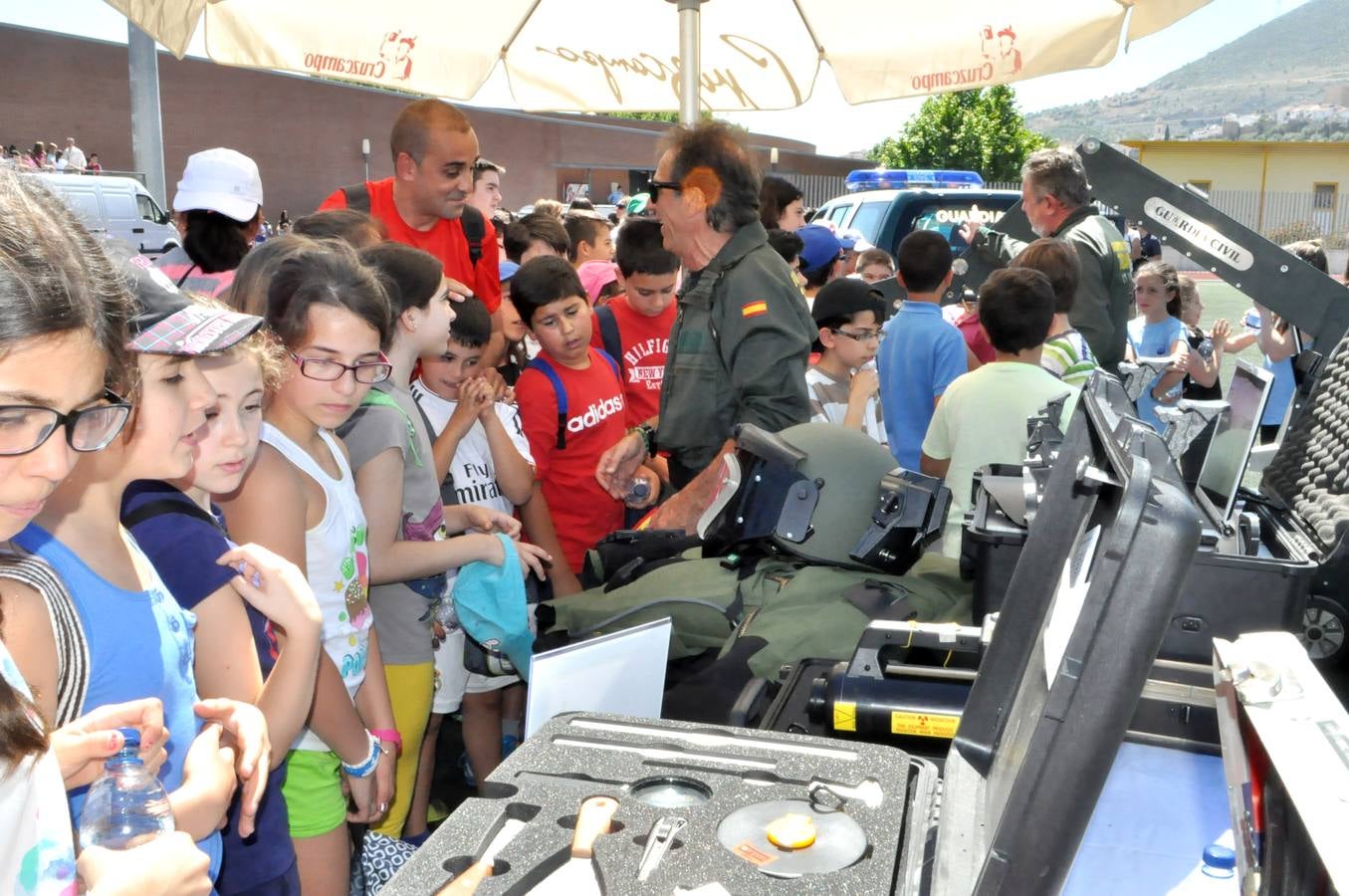 Jugando a ser Guardia Civil