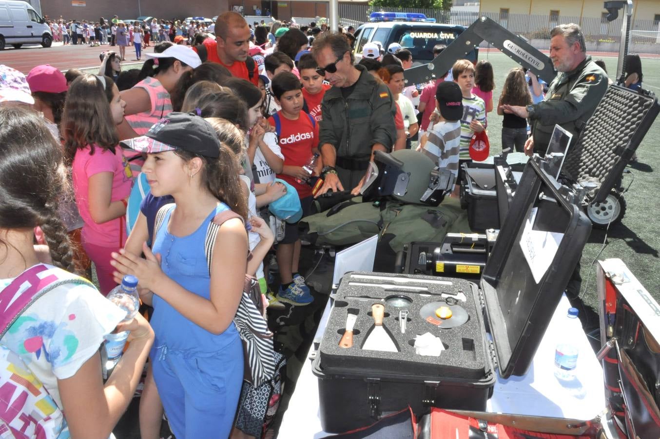 Jugando a ser Guardia Civil